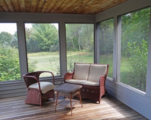 24-SCREENED-IN-PORCH-605x480