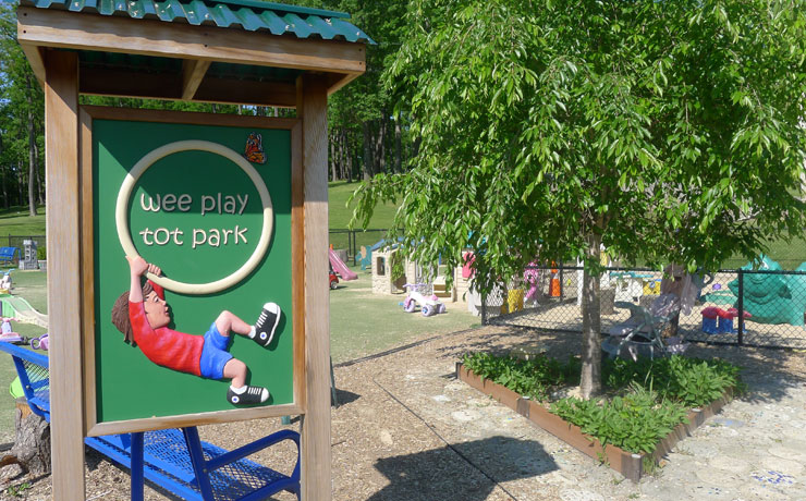 wee-play-tot-park-beacon