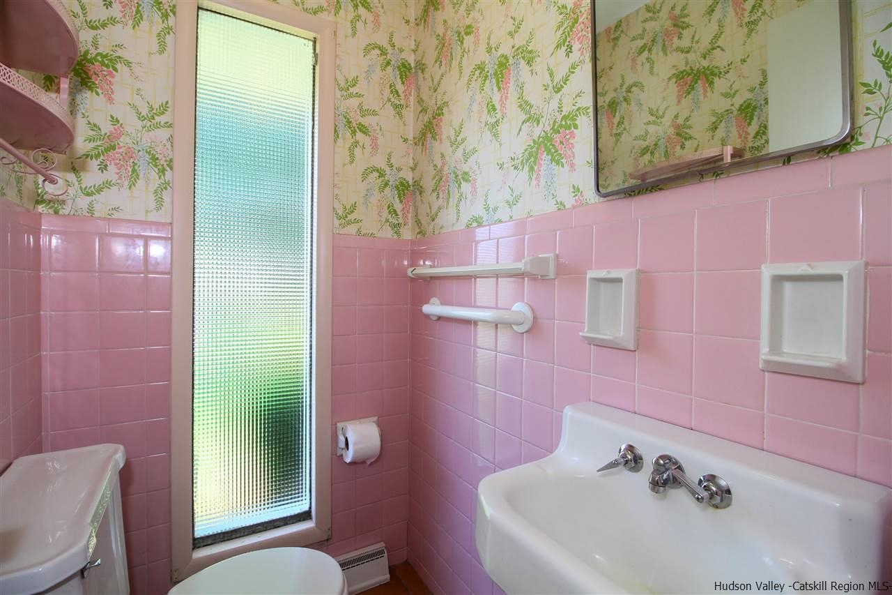 pink bathroom
