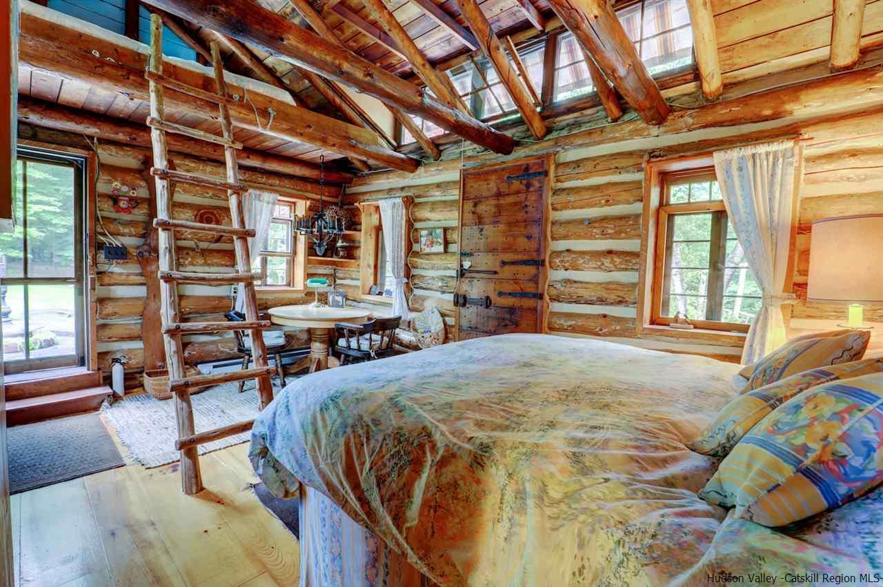 woodstock log home